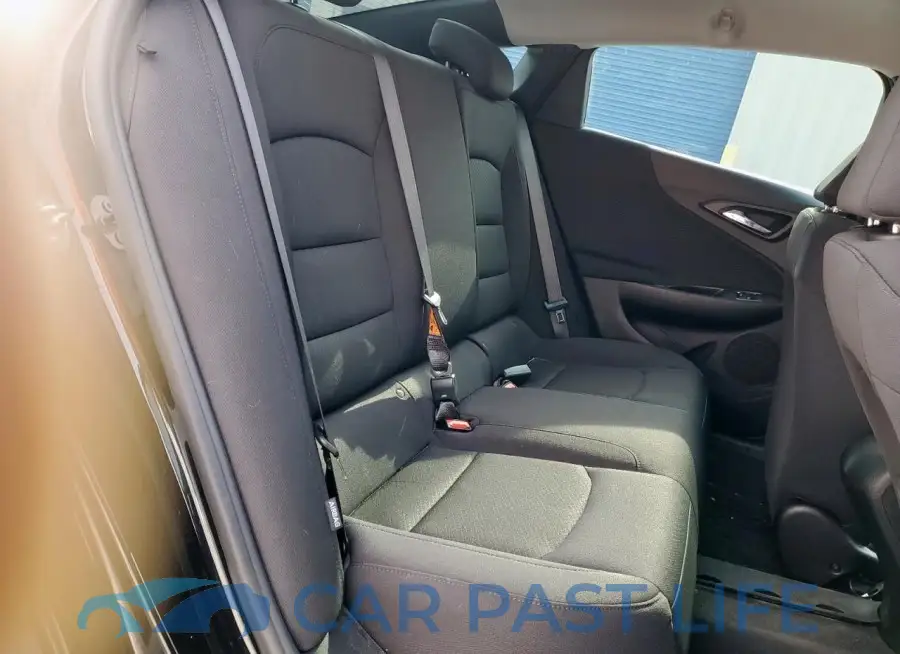 1G1ZG5ST9PF152348# 10