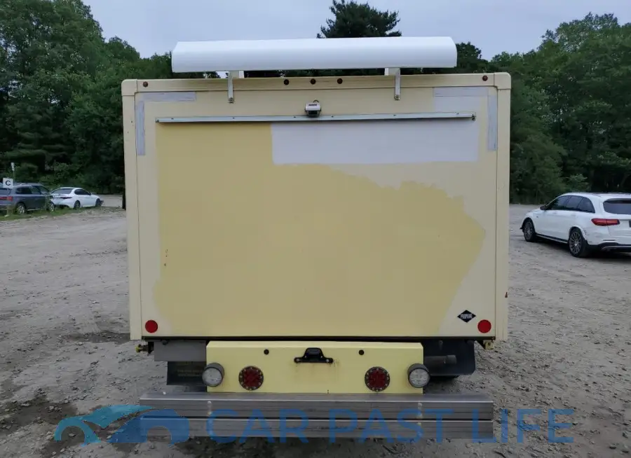 1FDXE4FN2MDC34418# 6