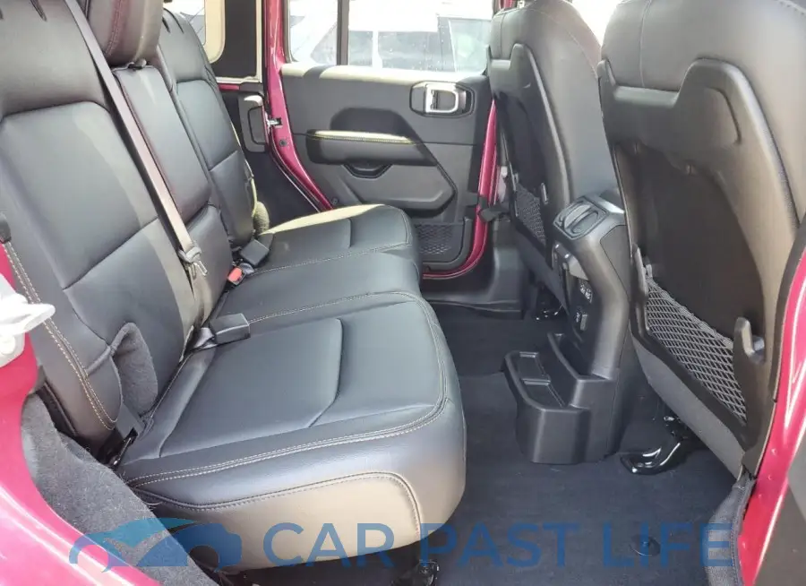 1C4PJXEG8RW336631# 11