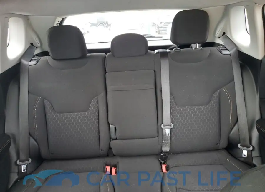 3C4NJDAB4JT440852# 10