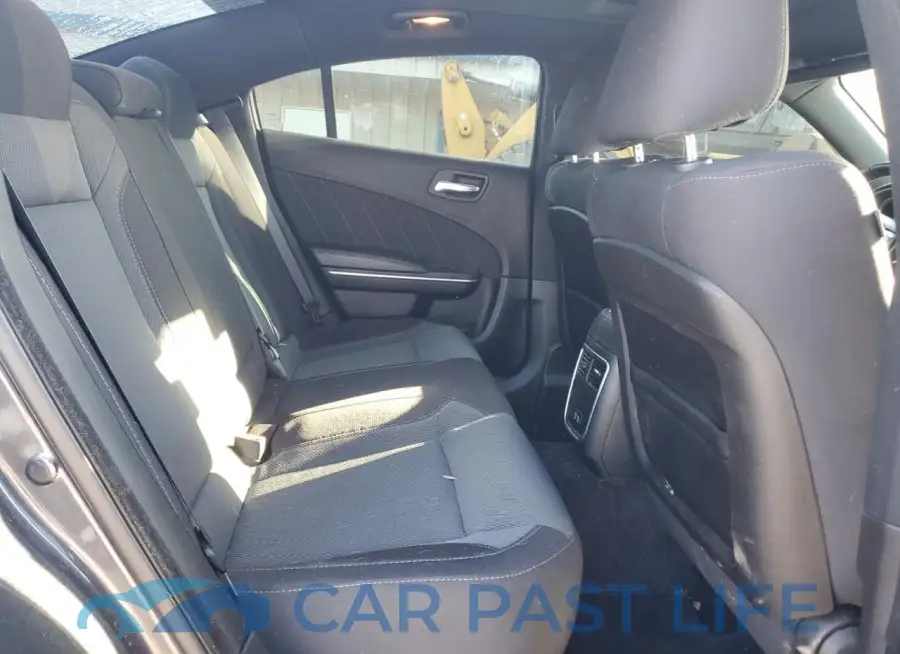 2C3CDXHG4HH515770# 10