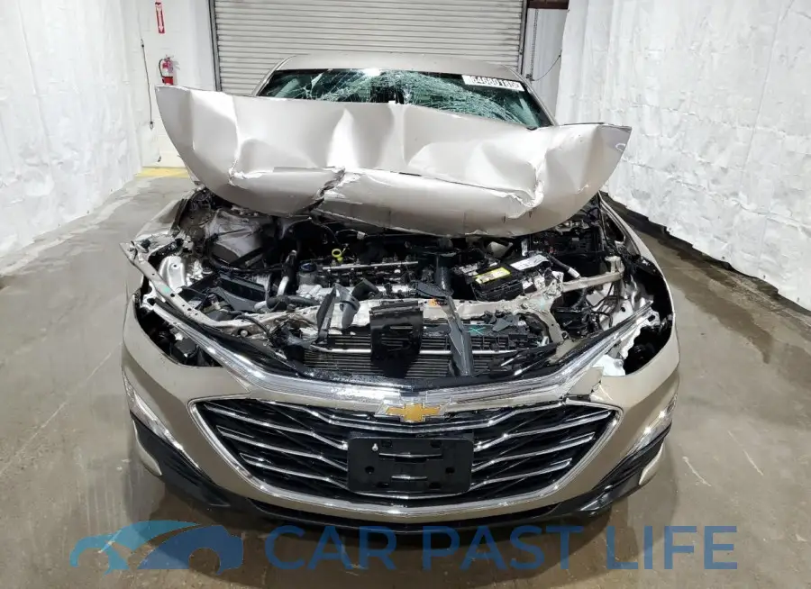 1G1ZB5ST4RF157071# 5