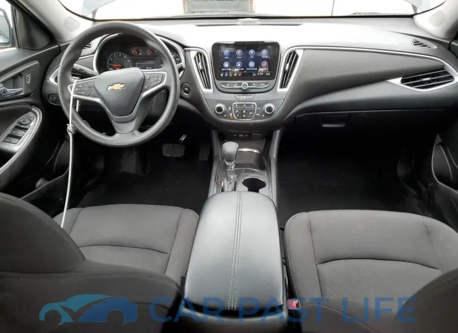 1G1ZD5ST4NF163084# 8