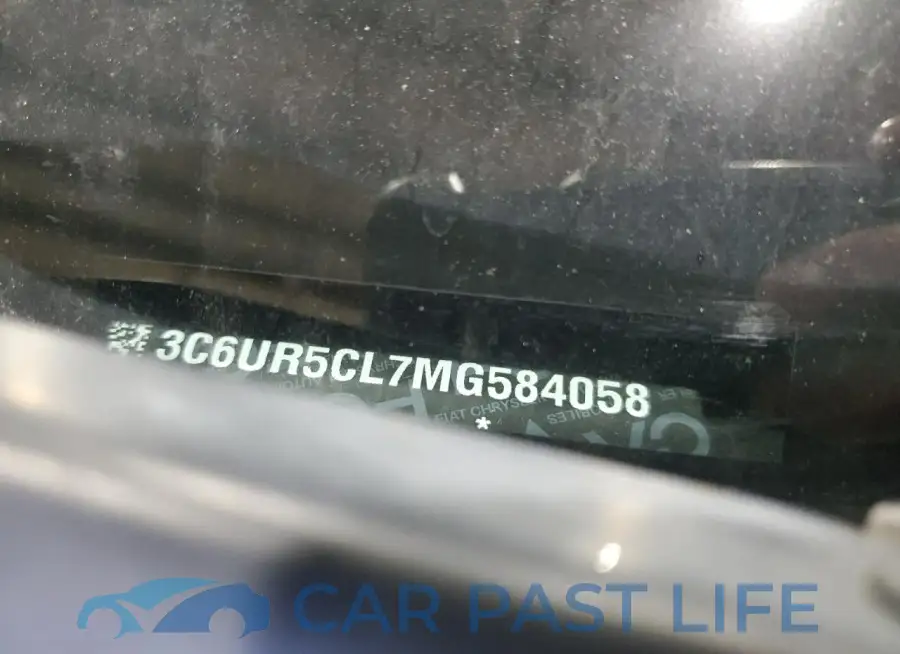 3C6UR5CL7MG584058# 12