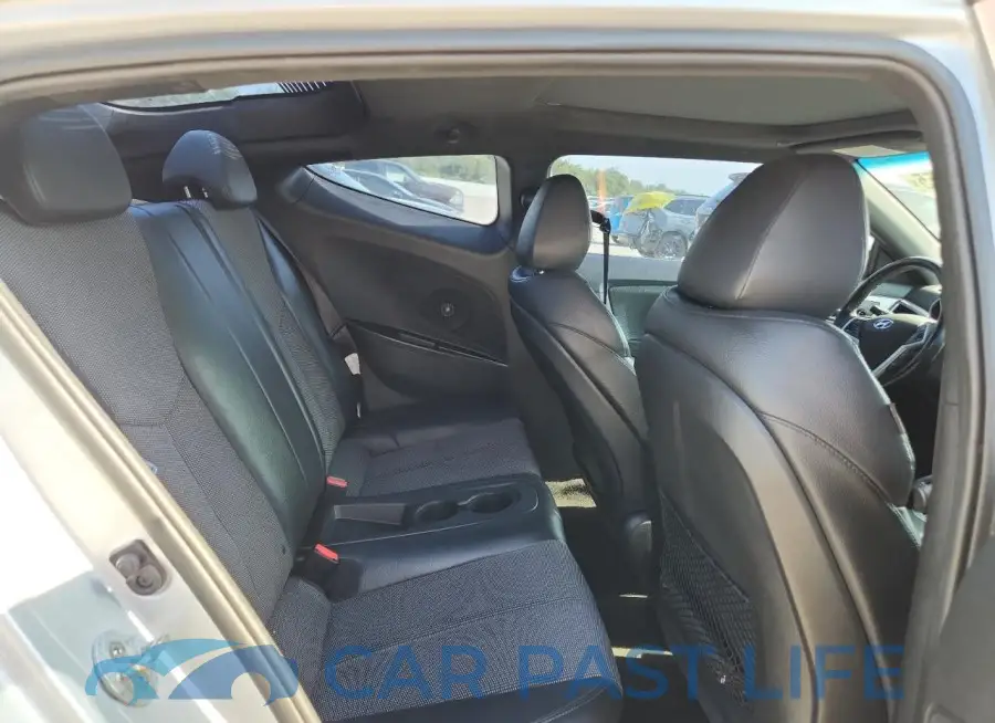 KMHTC6AD1GU278008# 10