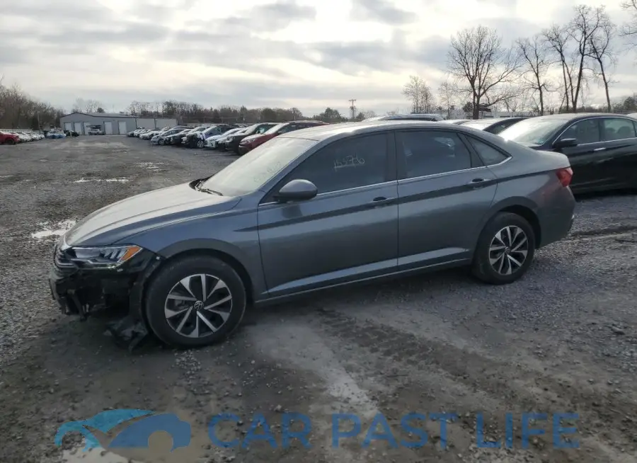 3VW5M7BU1PM050882# 1