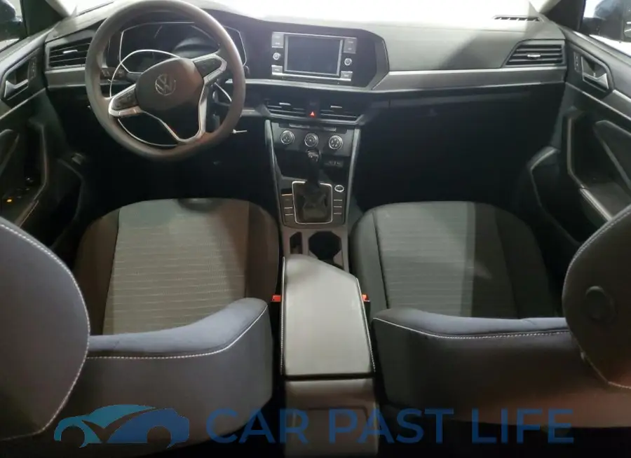 3VW5M7BU1PM050882# 8