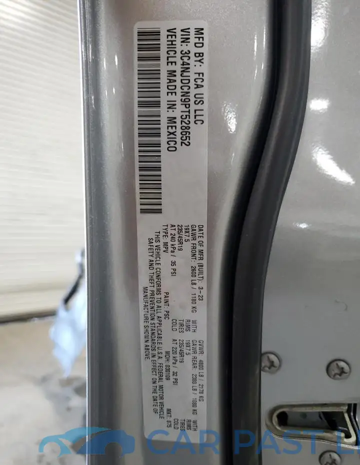 3C4NJDCN9PT528652# 14