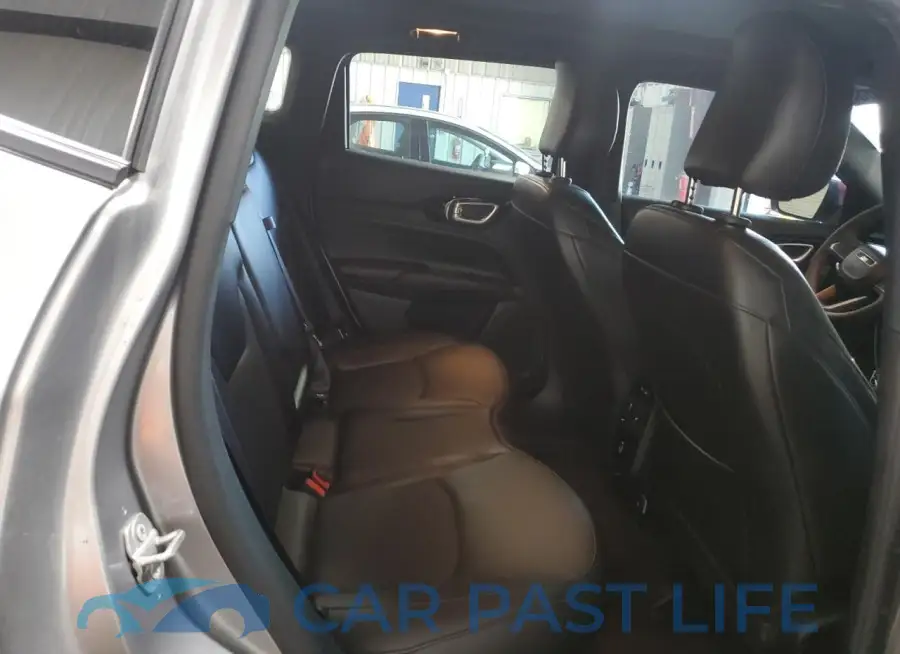 3C4NJDCN9PT528652# 11