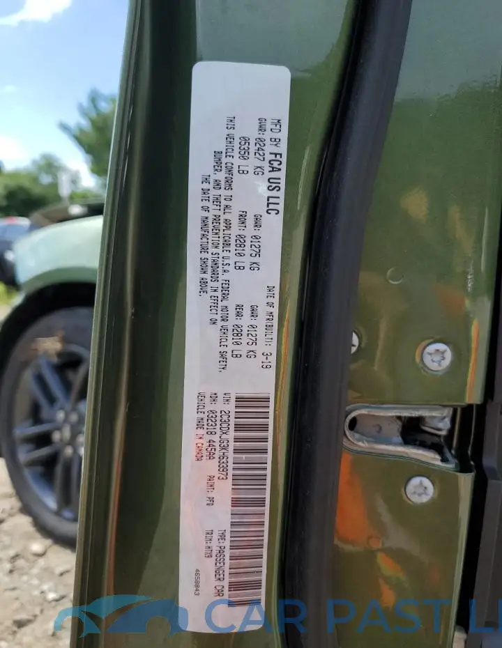 2C3CDXJG3KH633973# 12