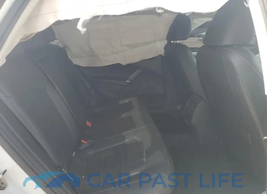 1VWSA7A3XLC015810# 10