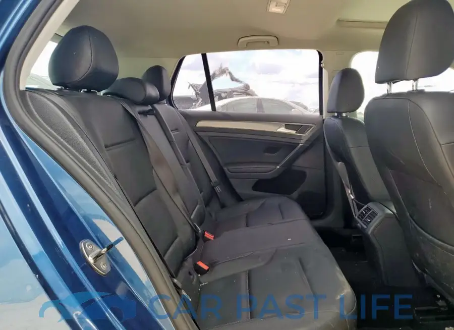 3VW217AU7HM030070# 10