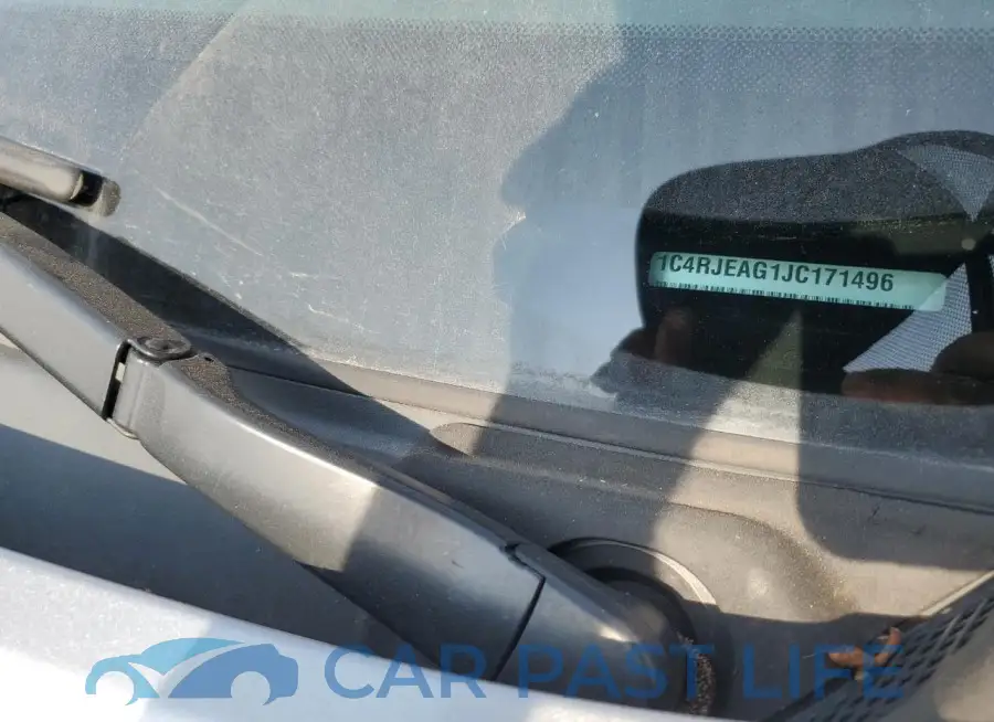 1C4RJEAG1JC171496# 13