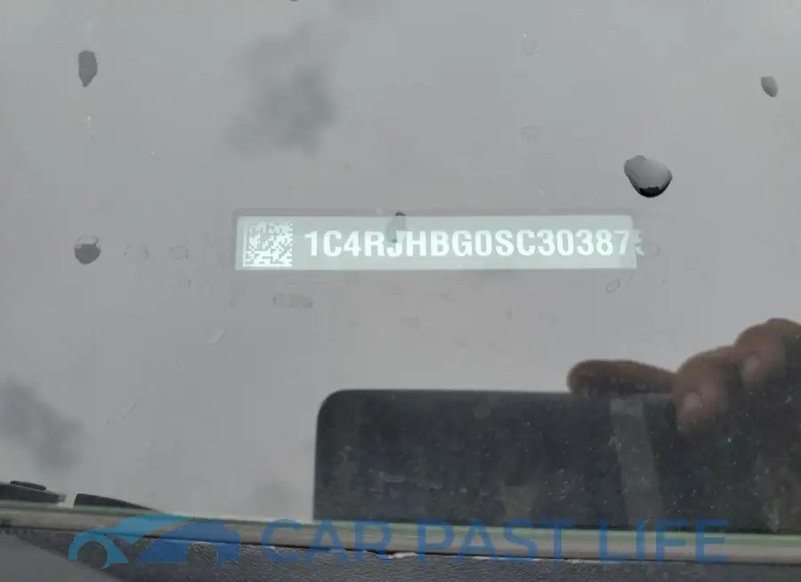 1C4RJHBG0SC303875# 14