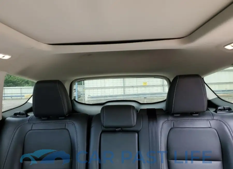 1FMCU9J9XKUA39544# 10