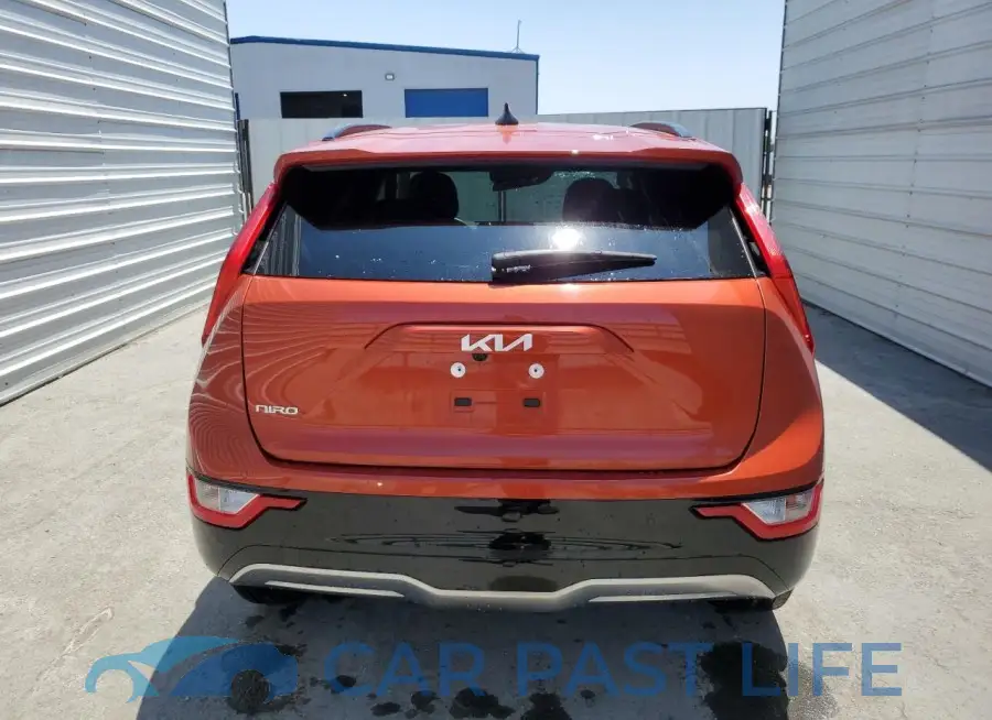 KNDCR3L16P5025037# 6