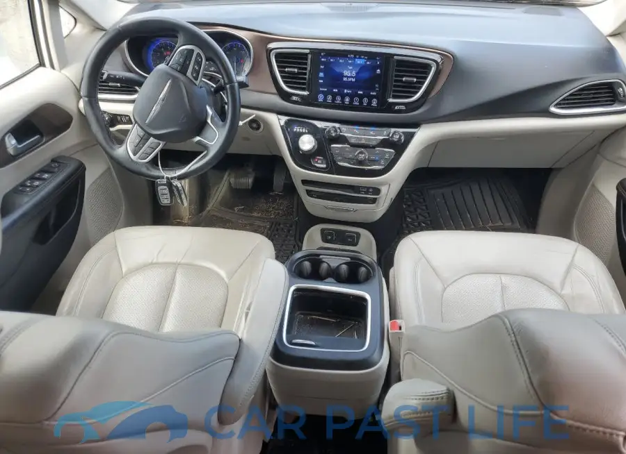 2C4RC1EG8HR514304# 8