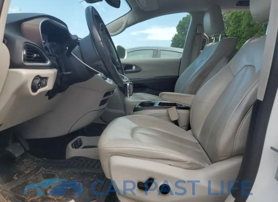 2C4RC1EG8HR514304# 7