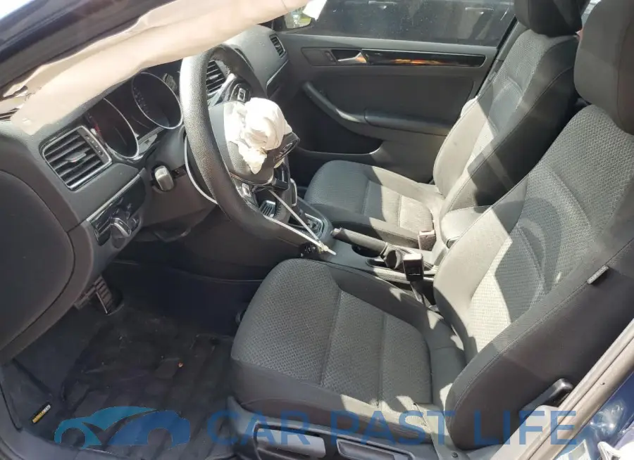 3VWD07AJ8GM352670# 7
