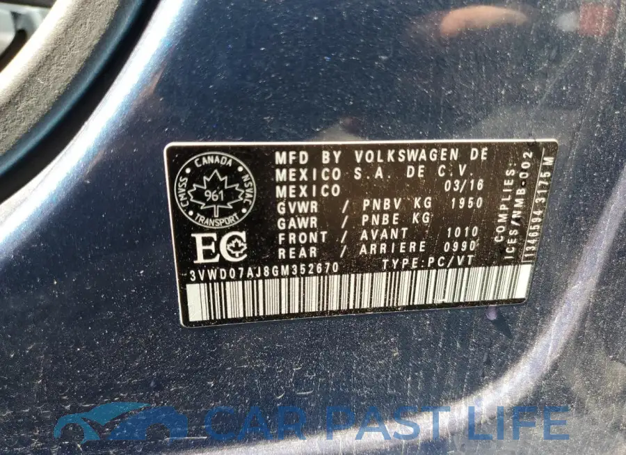 3VWD07AJ8GM352670# 12