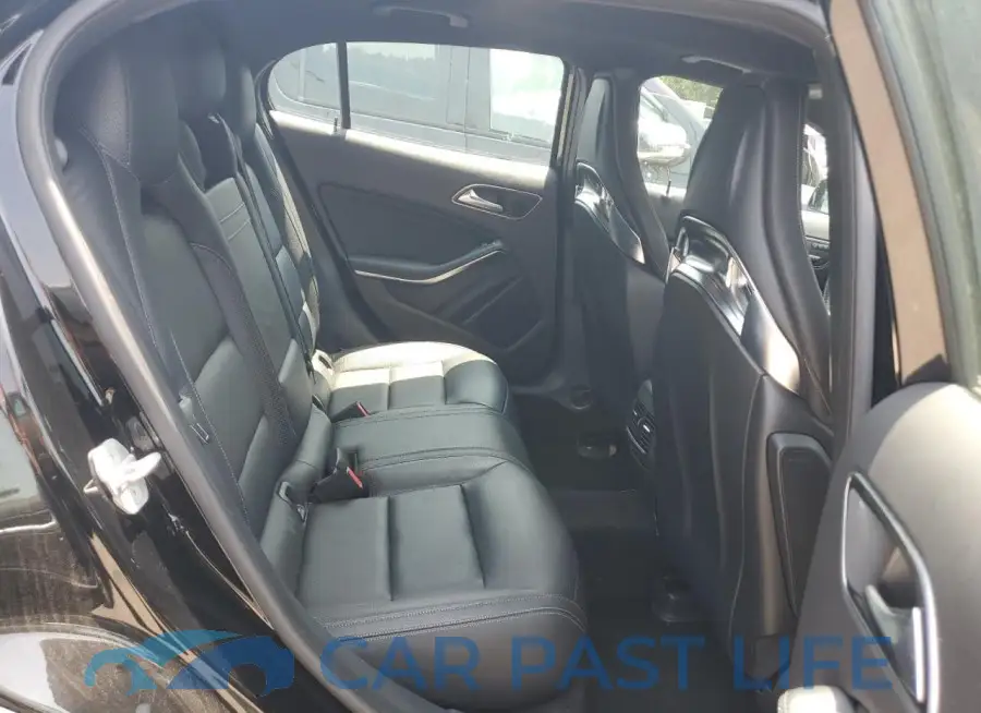 WDDTG5CB6GJ225004# 10