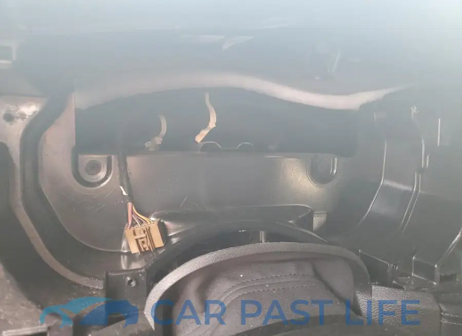 2C3CDXGJ9NH261787# 9