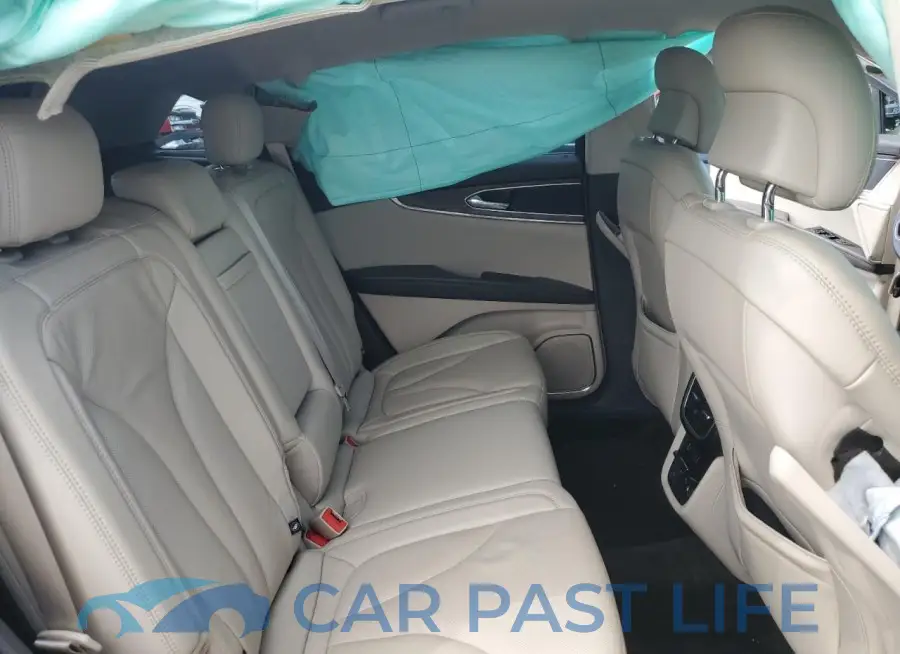 2LMTJ8LP6GBL35614# 11