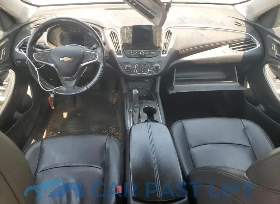1G1ZD5ST2KF215212# 8
