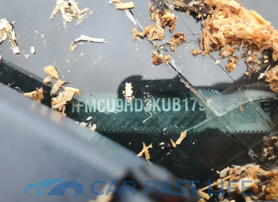 1FMCU9HD3KUB17933# 13