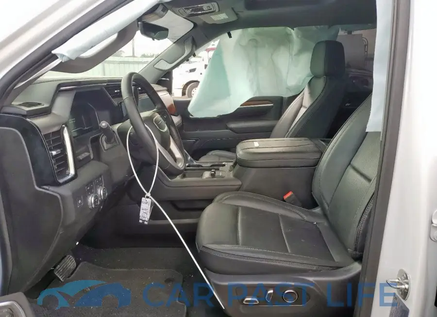 1GT4UREY7SF243166# 7