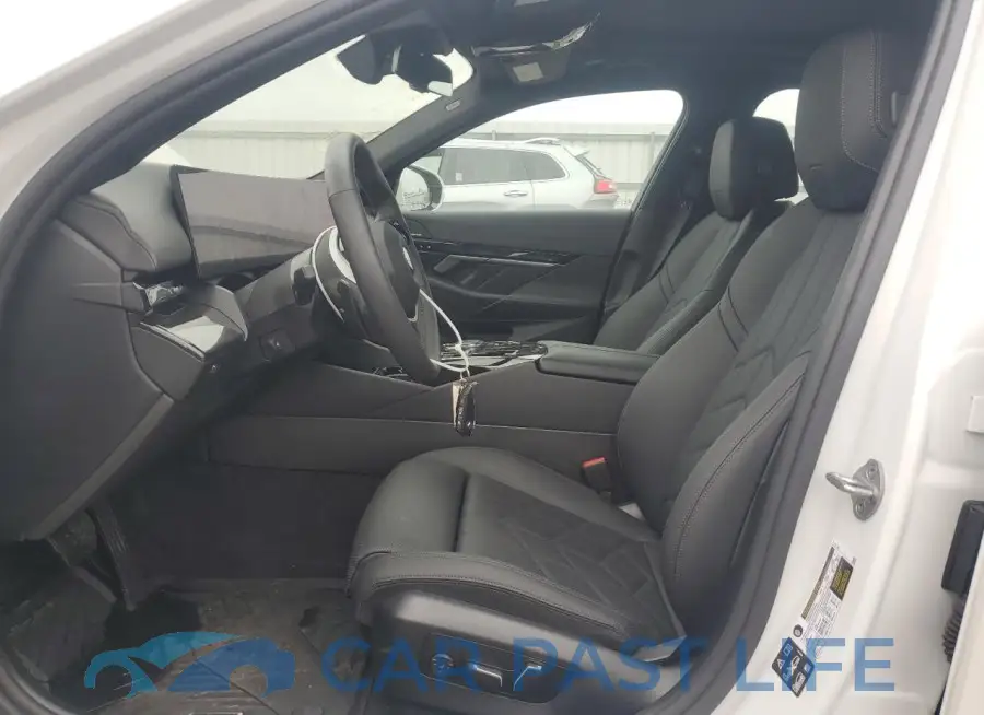 WBA63FJ01RCR67129# 7