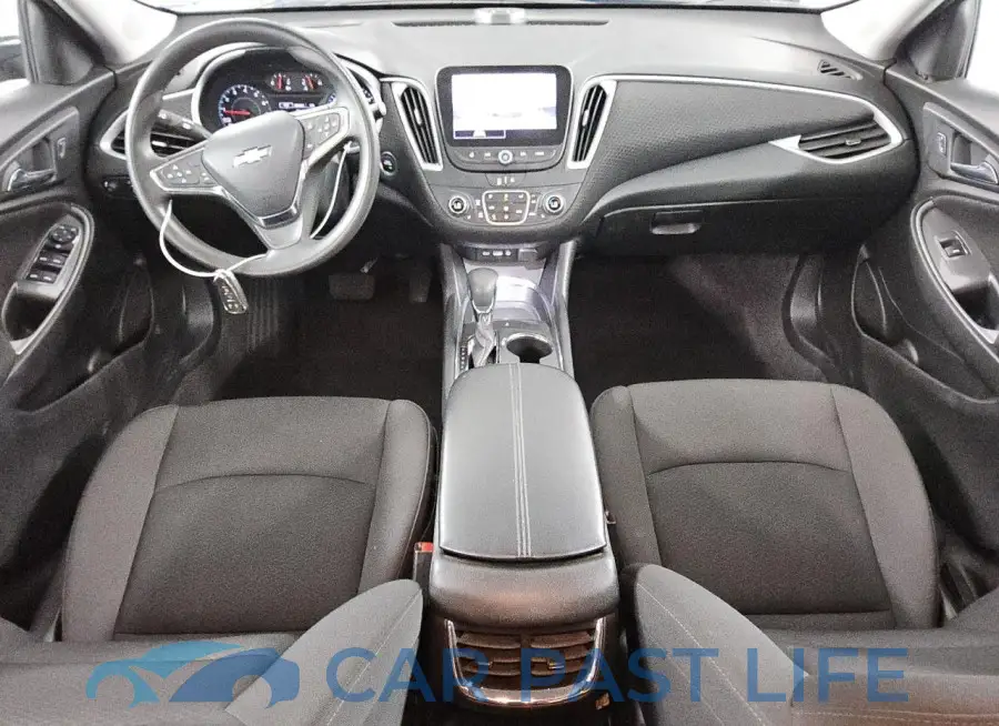 1G1ZD5ST4PF236909# 8