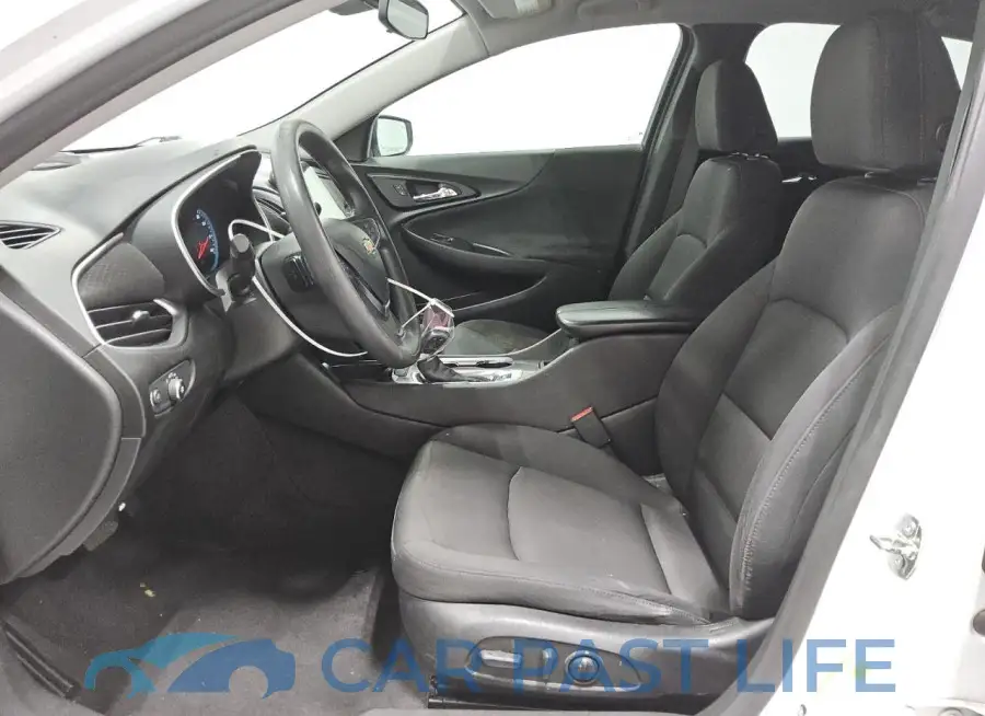 1G1ZD5ST5NF110071# 7