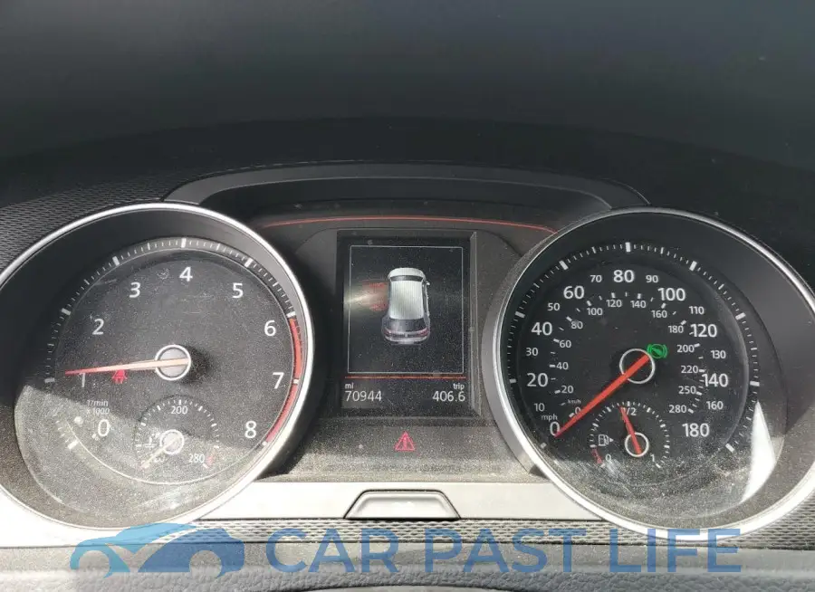 3VW4T7AU8HM003396# 9