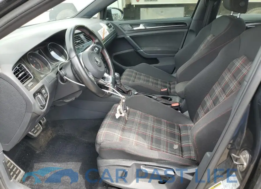 3VW4T7AU8HM003396# 7
