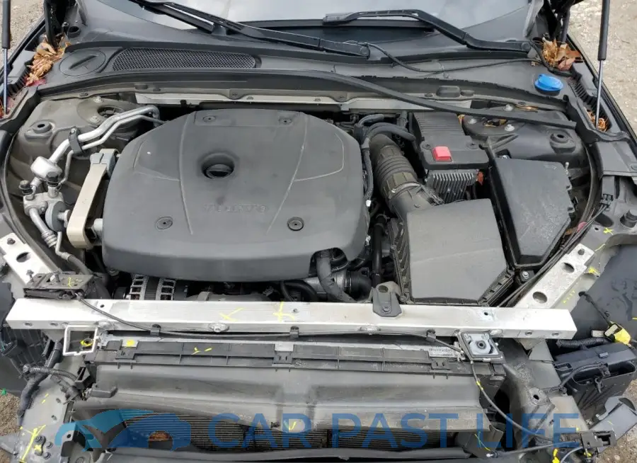 YV1A22VM9K1095087# 11
