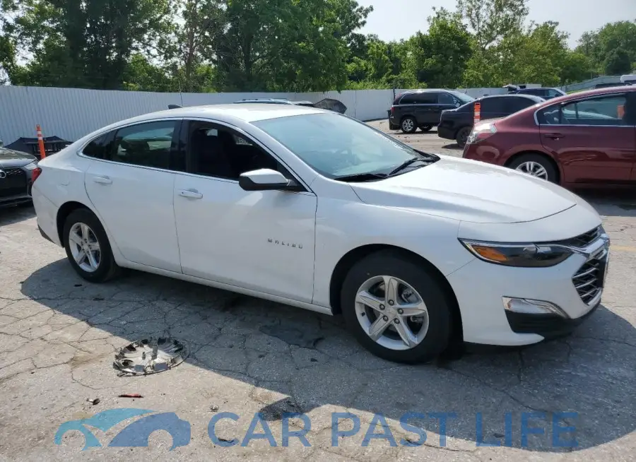 1G1ZB5ST5RF149156# 4
