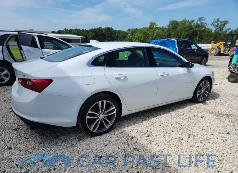 1G1ZD5ST8PF162930# 3