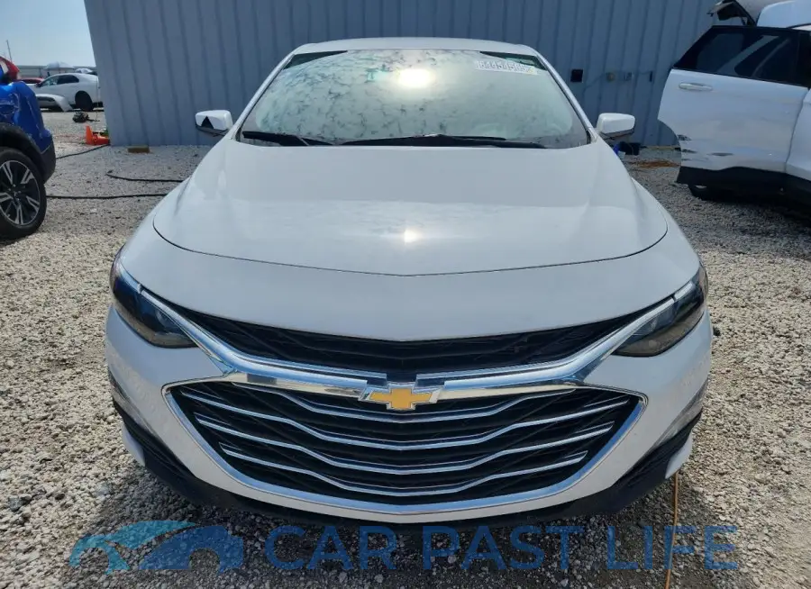 1G1ZD5ST8PF162930# 5