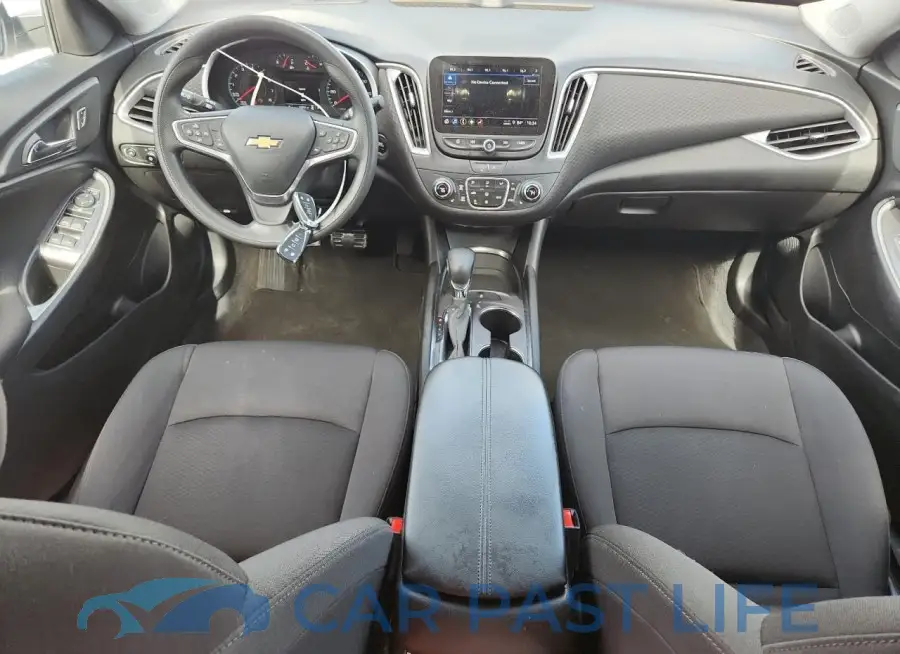 1G1ZD5ST8PF162930# 8