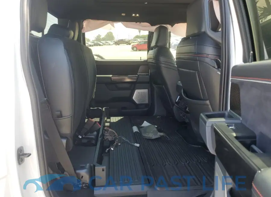 1FTFW1RJ7RFB82767# 10