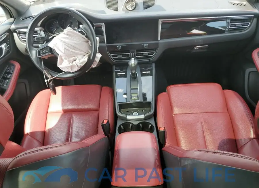 WP1AA2A57PLB08257# 8