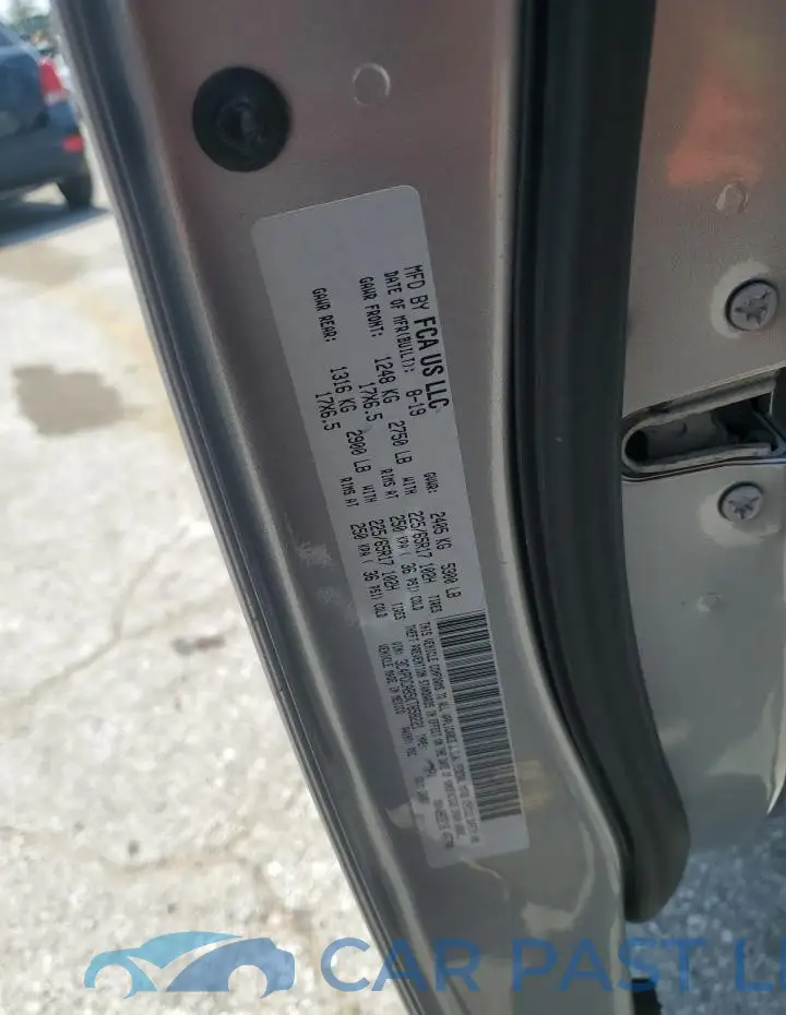 3C4PDCAB5KT858221# 14