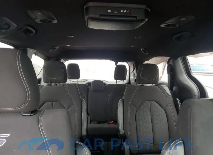 2C4RC1FG4KR721083# 10