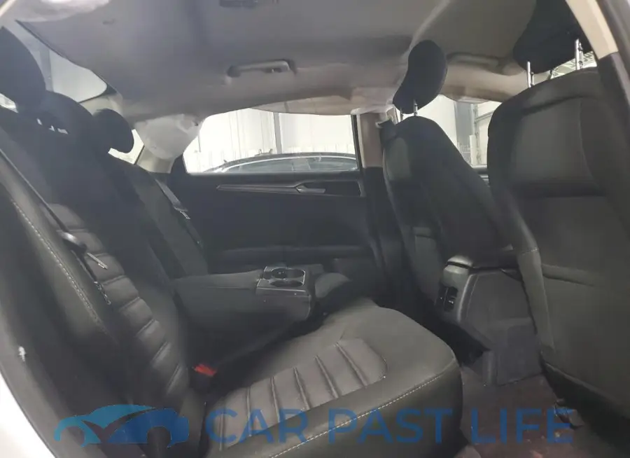 3FA6P0LU5HR317987# 10