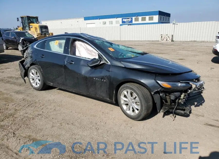 1G1ZD5ST7LF117942# 4