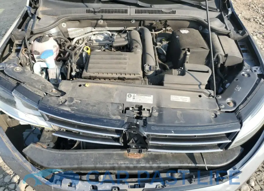 3VW2B7AJ3HM405892# 11