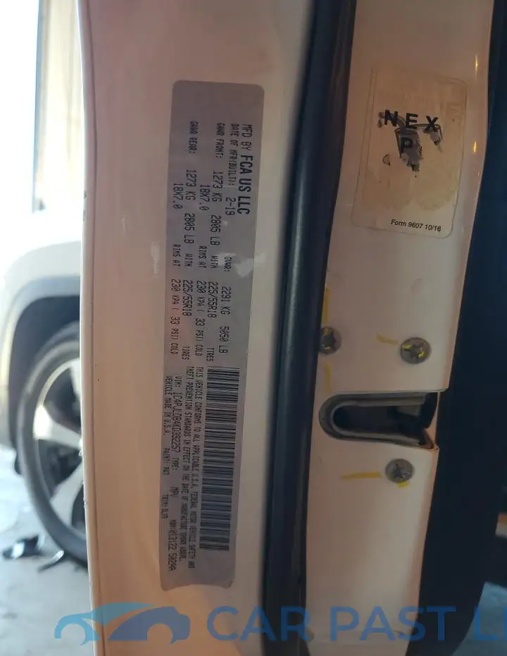 1C4PJLDB4KD392257# 12
