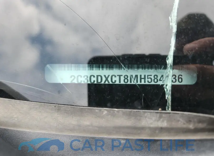 2C3CDXCT8MH584136# 12