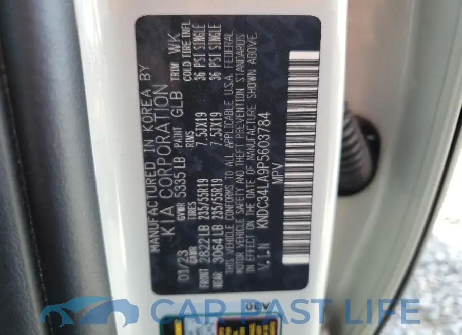 KNDC34LA9P5603784# 12